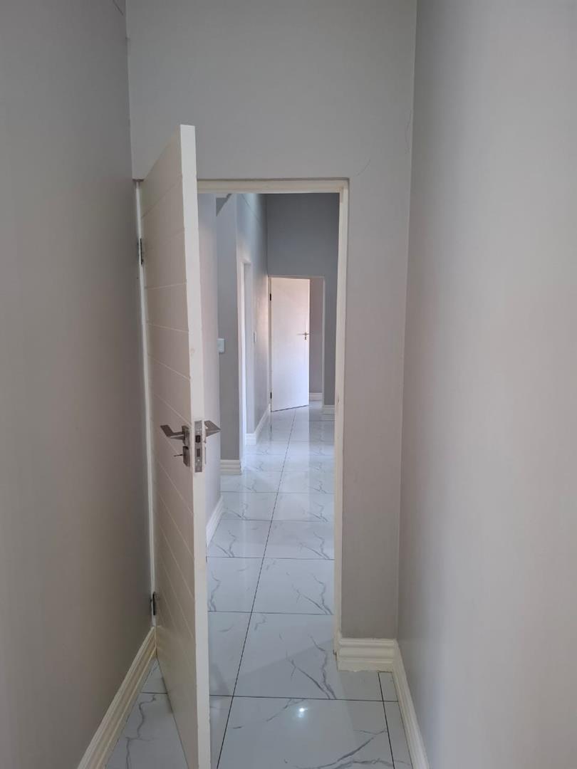 4 Bedroom Property for Sale in Leloko North West